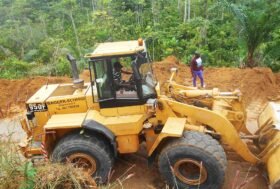 Location engin Chargeuse Douala